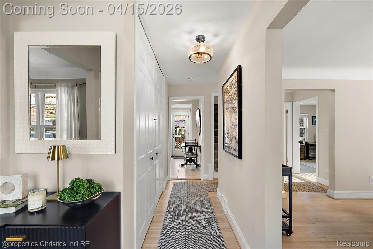 18851 Devonshire Street