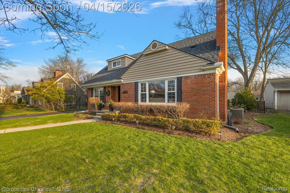 18851 Devonshire Street