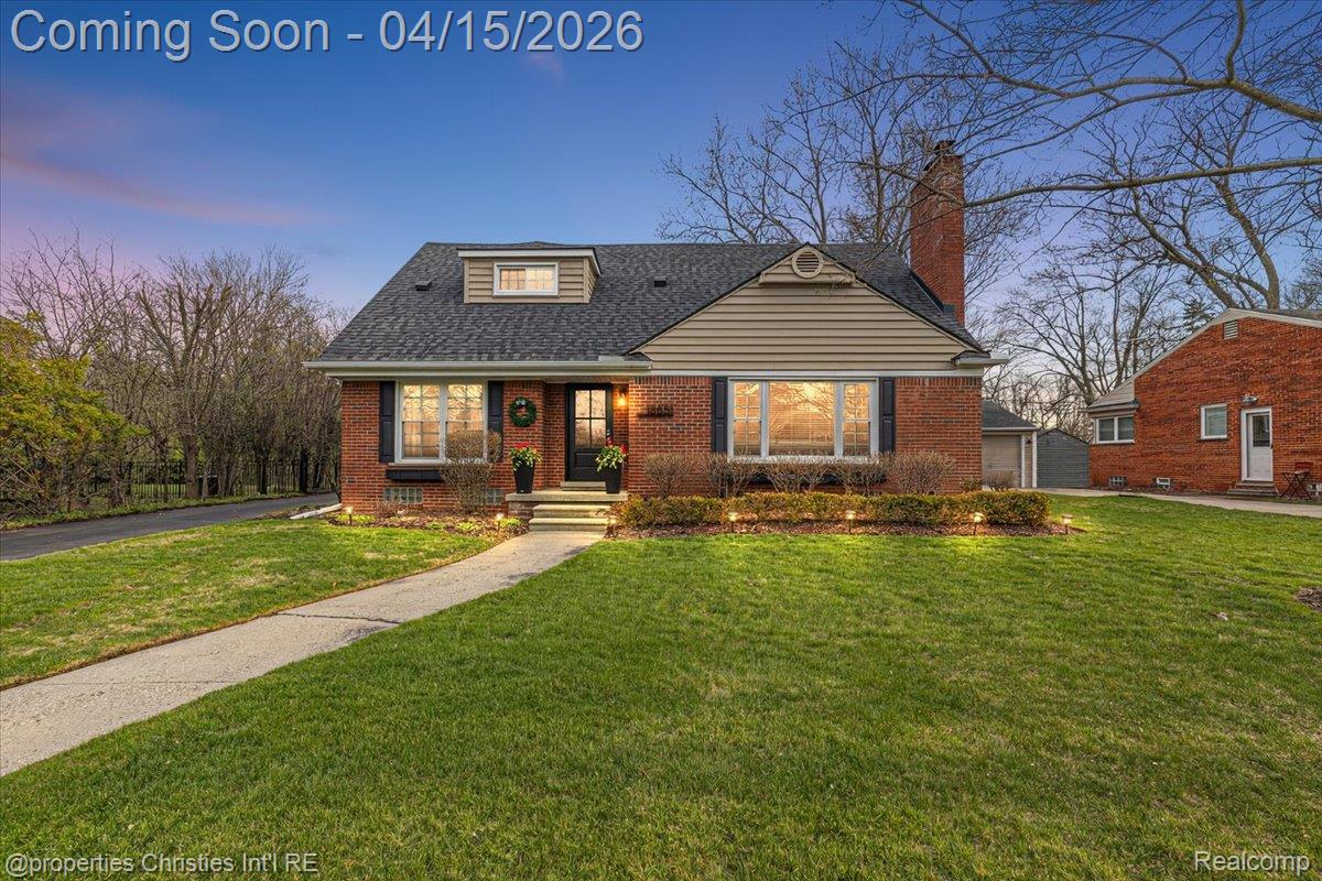 18851 Devonshire Street