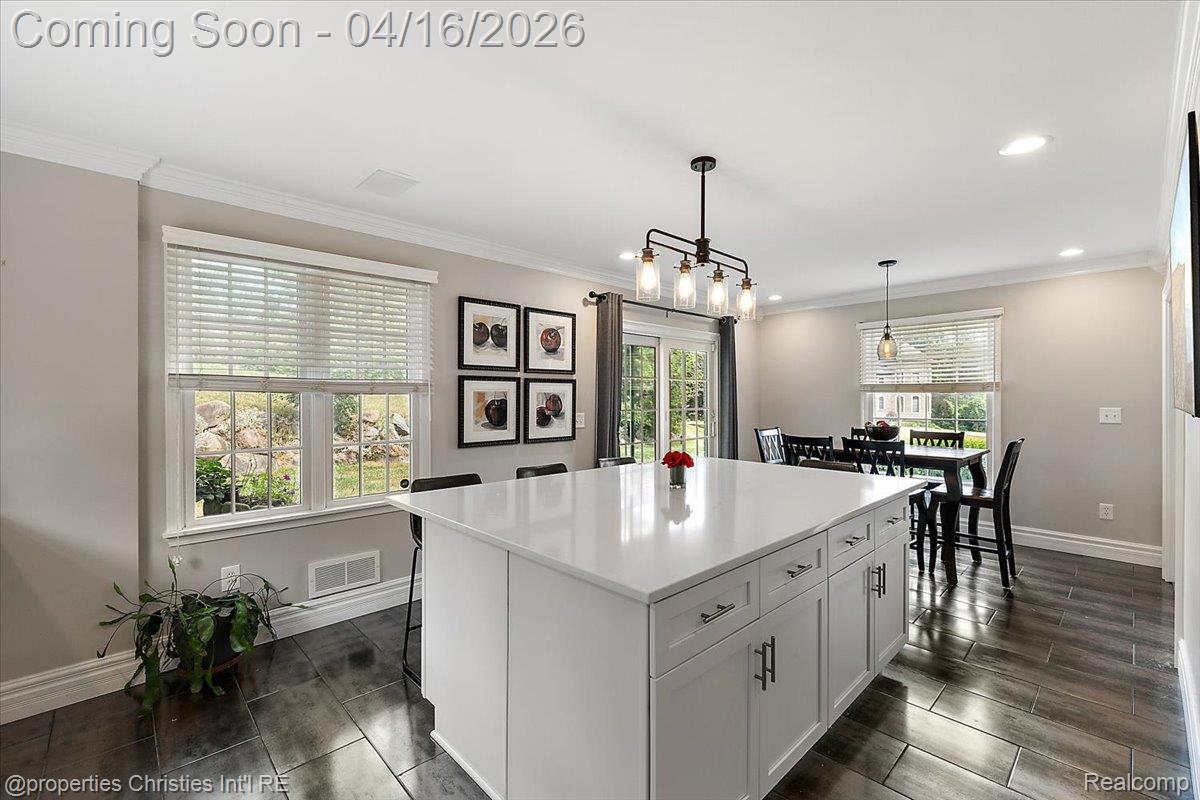 3060 Chickering Lane