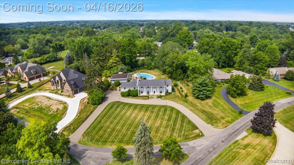 3060 Chickering Lane