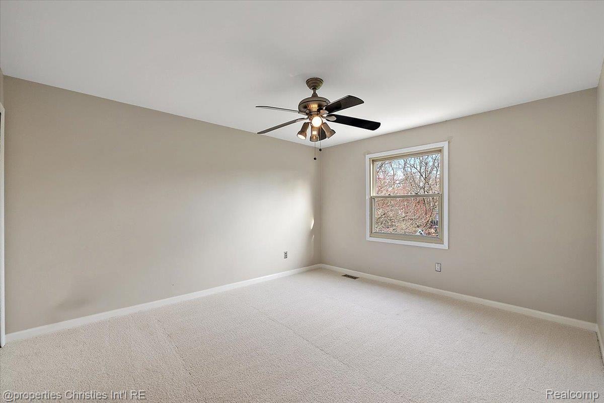 47269 S Chigwidden Drive