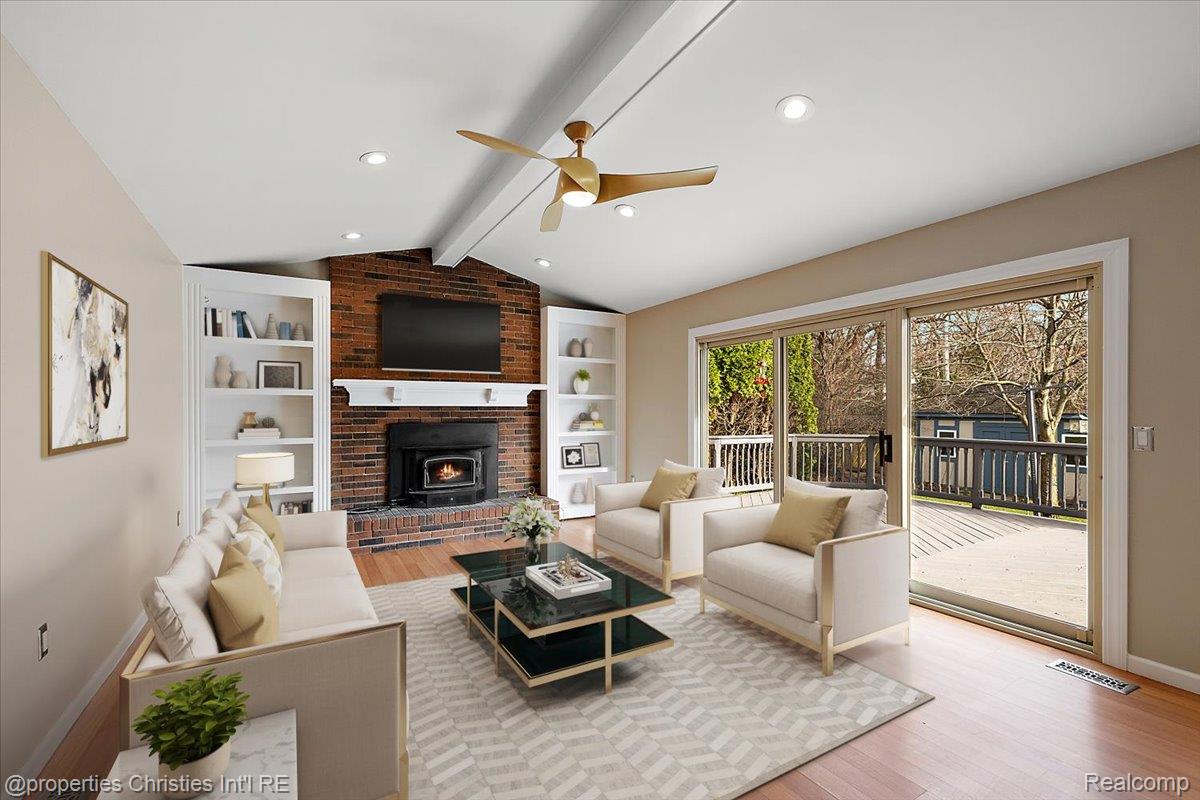 47269 S Chigwidden Drive