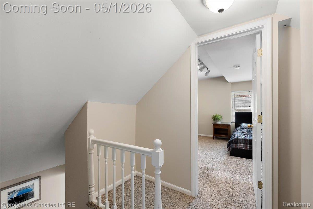 1691 Catalpa Drive