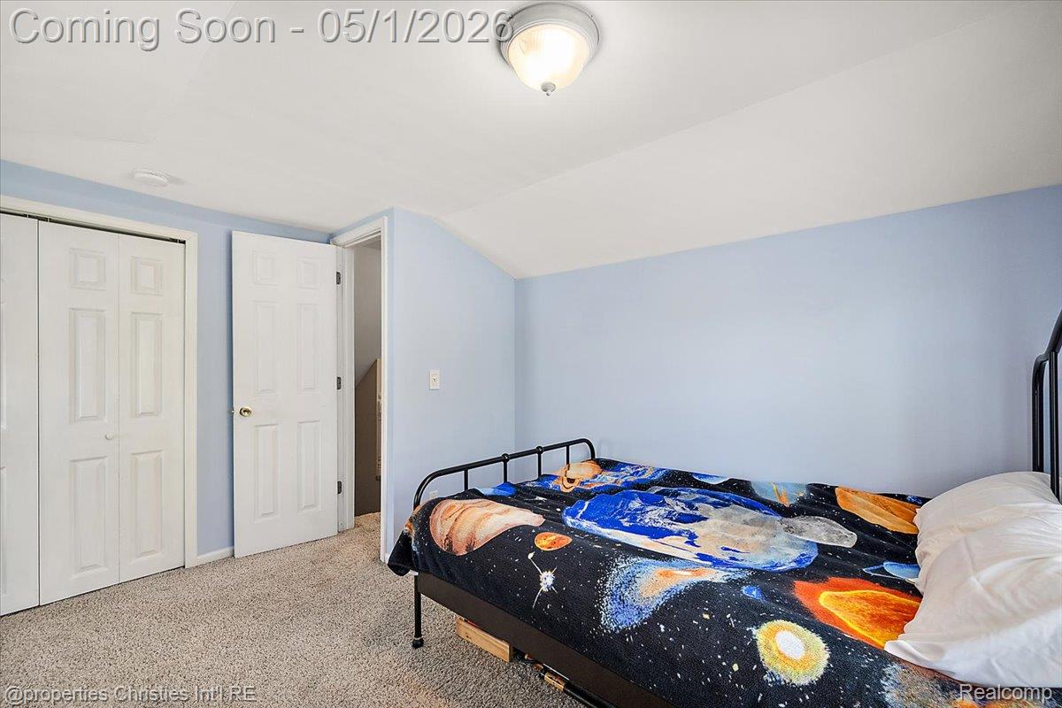 1691 Catalpa Drive