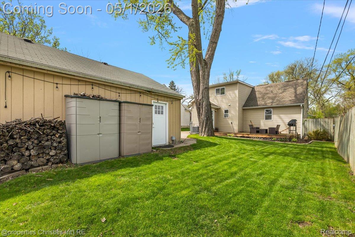 1691 Catalpa Drive