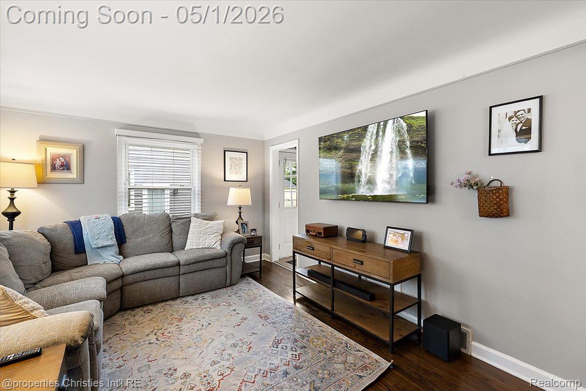 926 Catalpa Drive