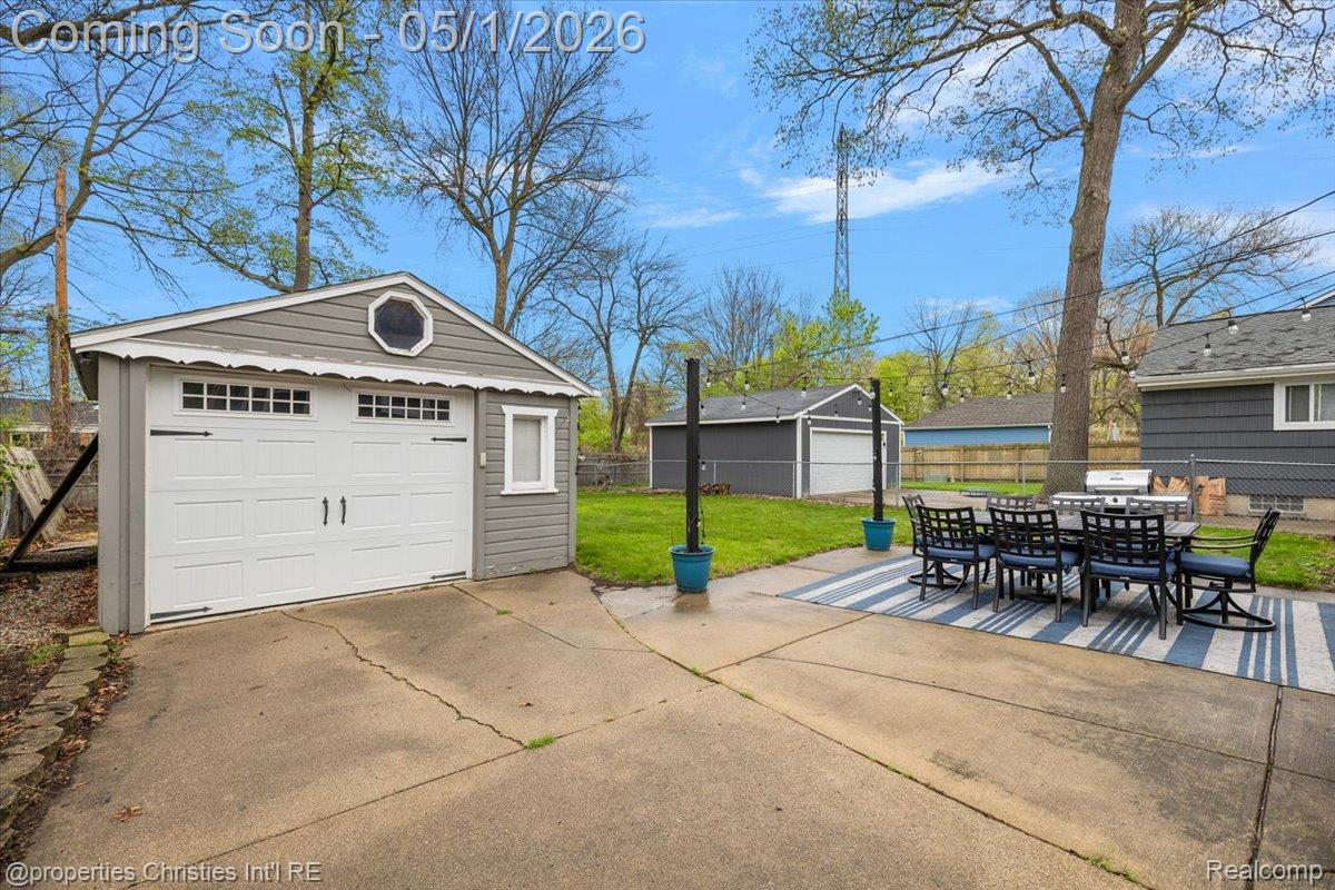 926 Catalpa Drive