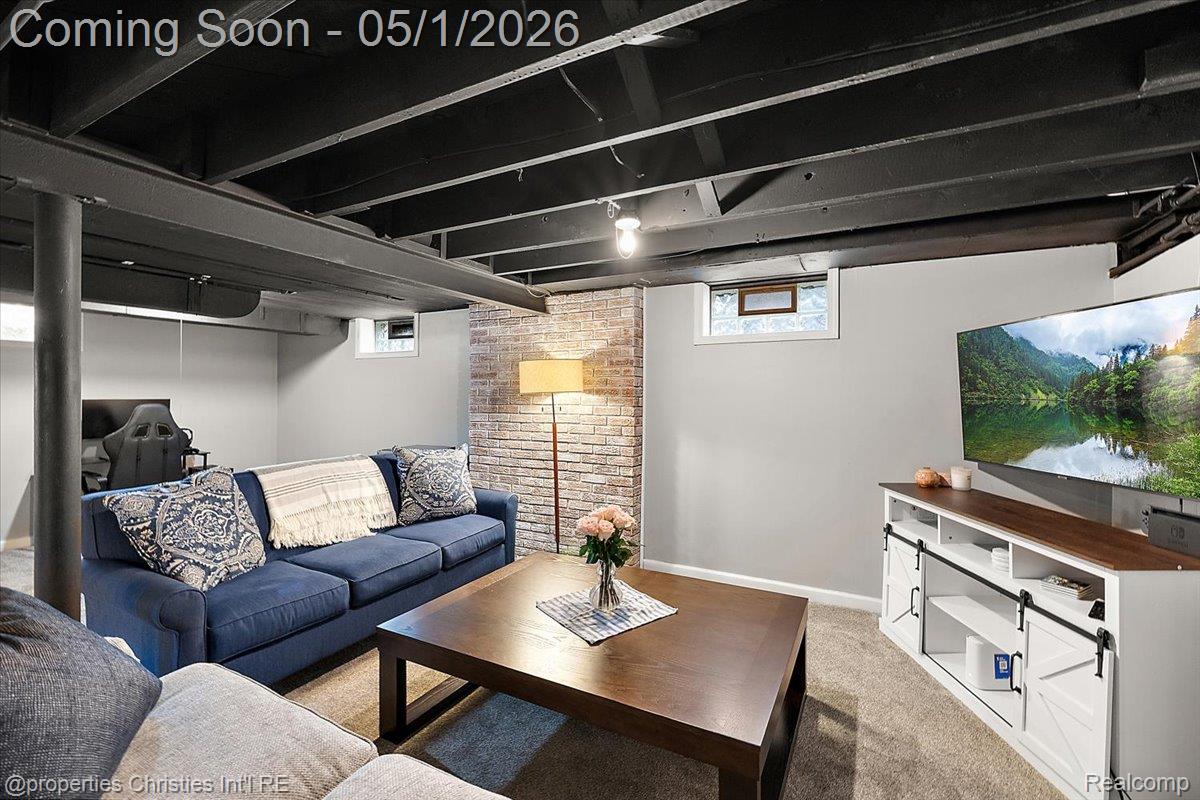 926 Catalpa Drive
