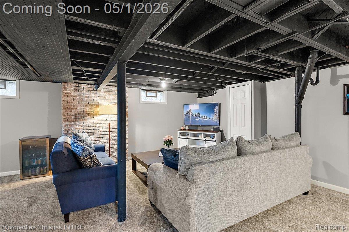 926 Catalpa Drive