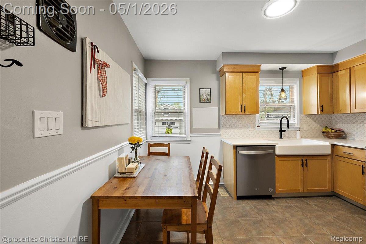 926 Catalpa Drive