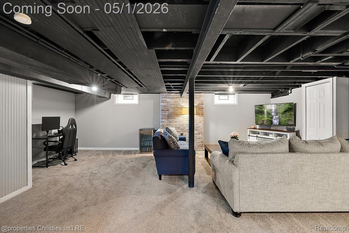 926 Catalpa Drive