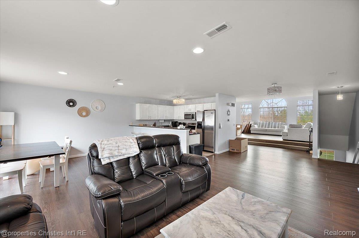 30784 Ardmore Court