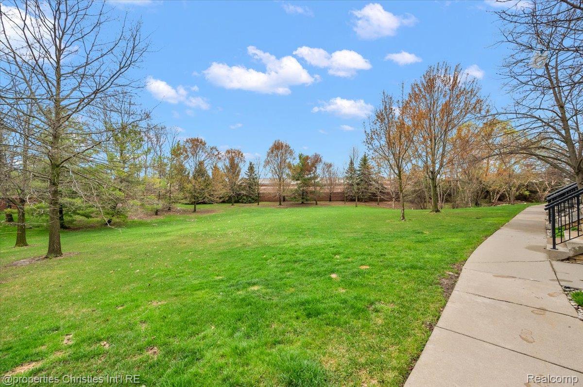 30784 Ardmore Court