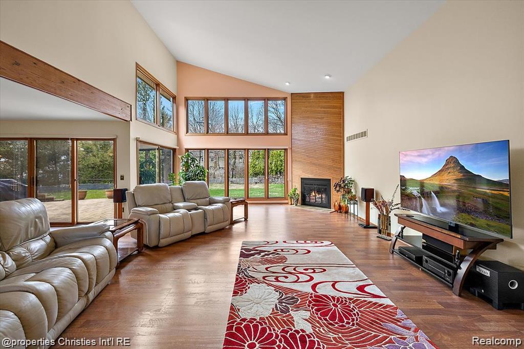 4566 Walden Drive