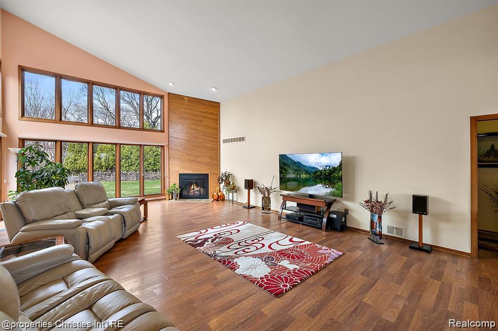 4566 Walden Drive
