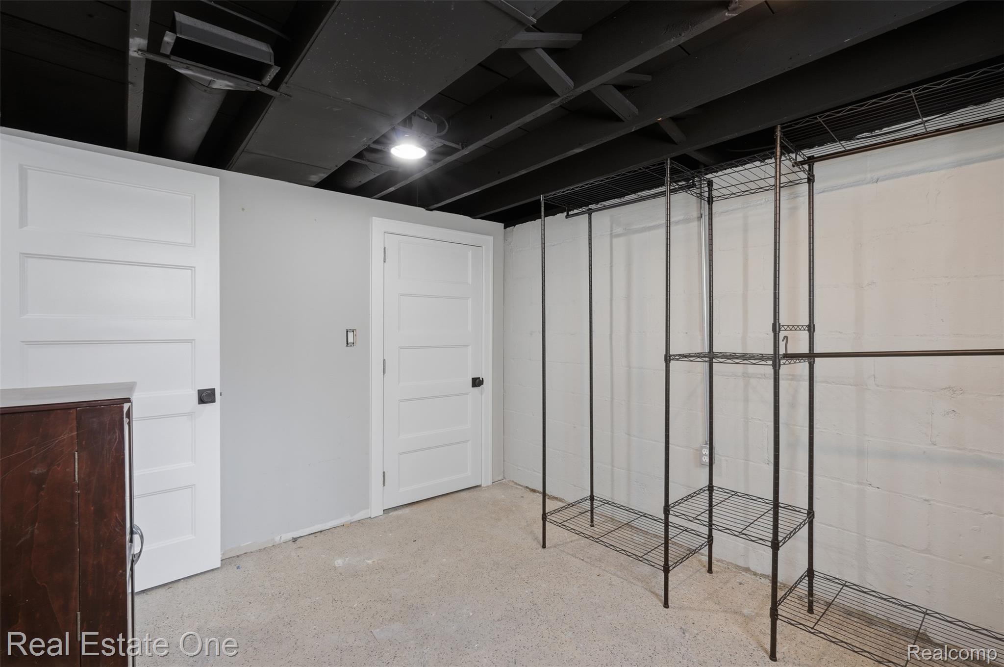 3600 Royal Avenue