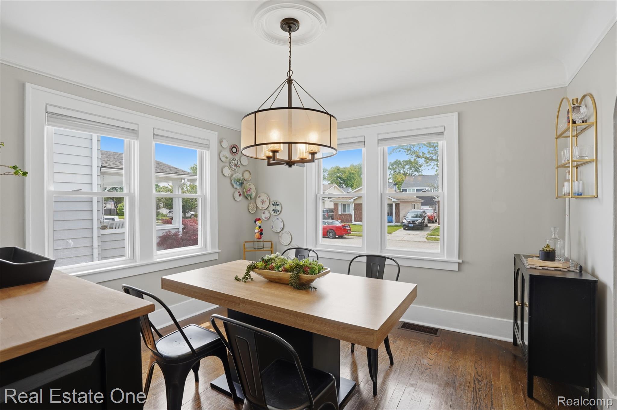3600 Royal Avenue