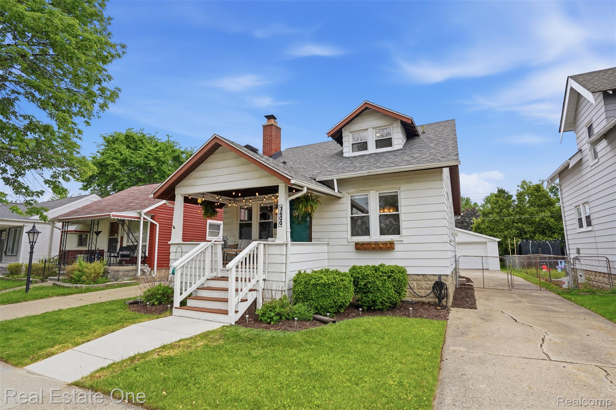 3600 Royal Avenue