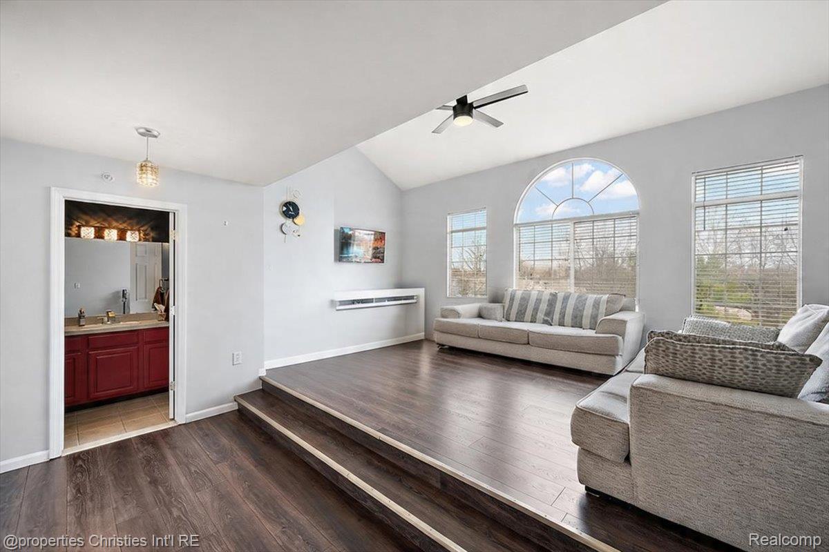 30784 Ardmore Court