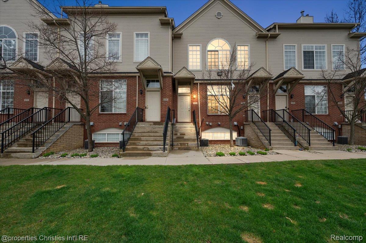 30784 Ardmore Court