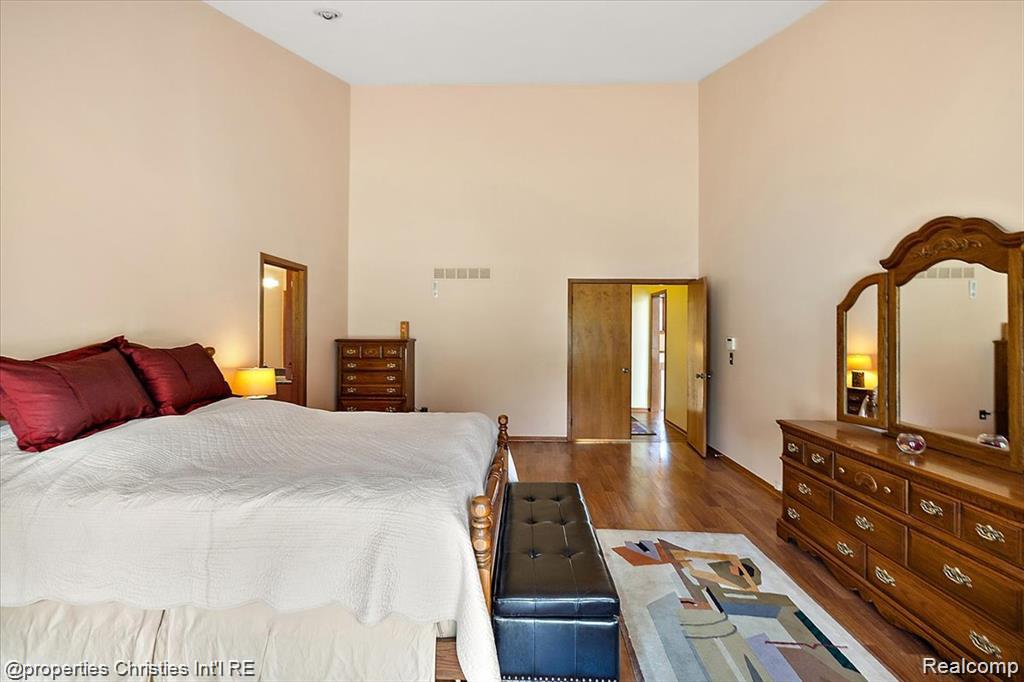 4566 Walden Drive