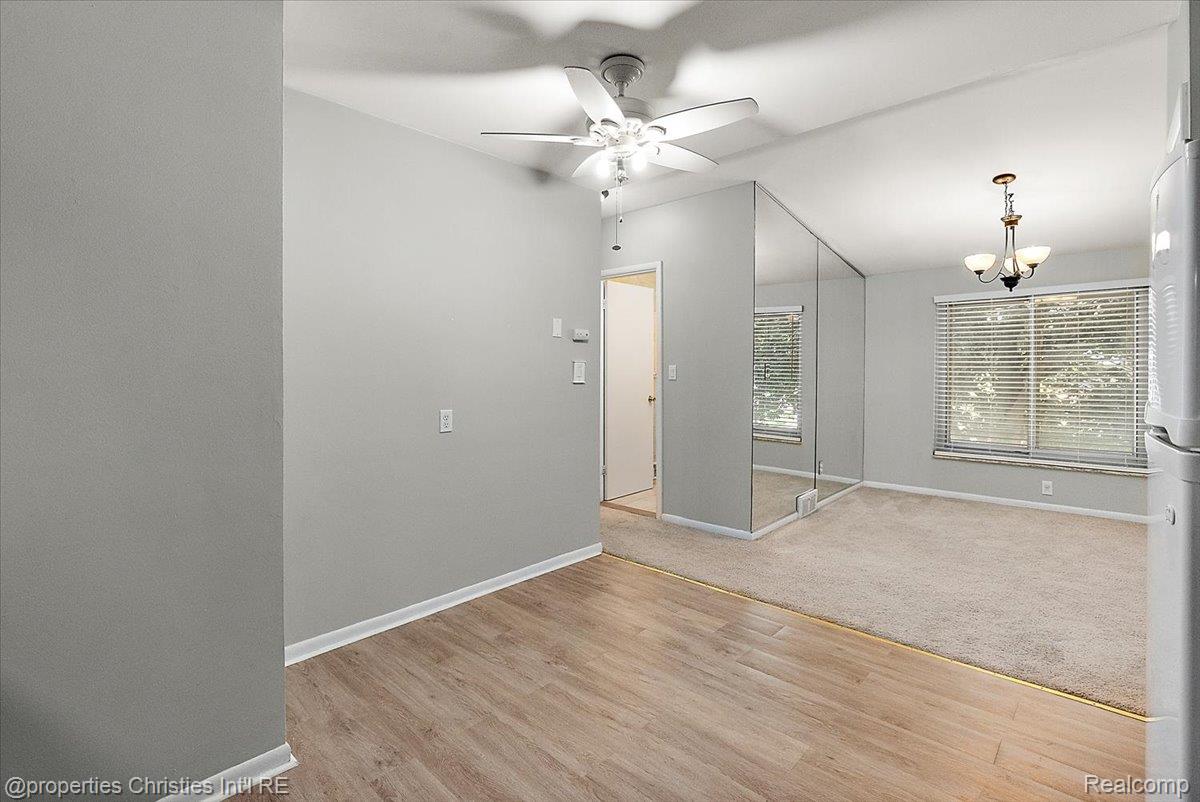 880 N Adams Road Unit: 6