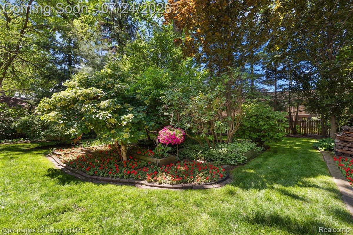 316 Hendrie Boulevard