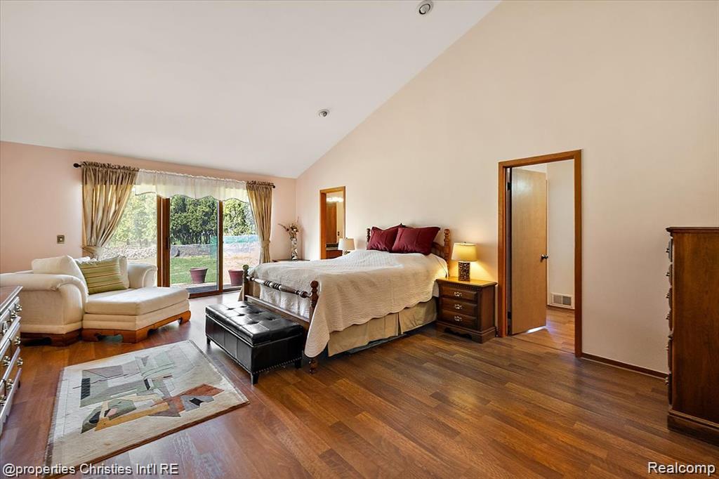 4566 Walden Drive