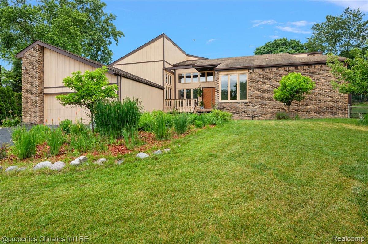 4566 Walden Drive