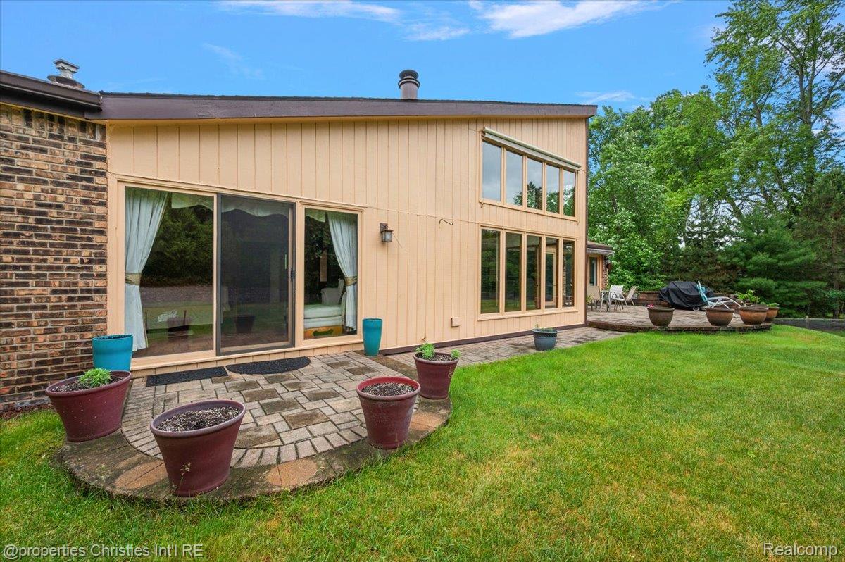 4566 Walden Drive