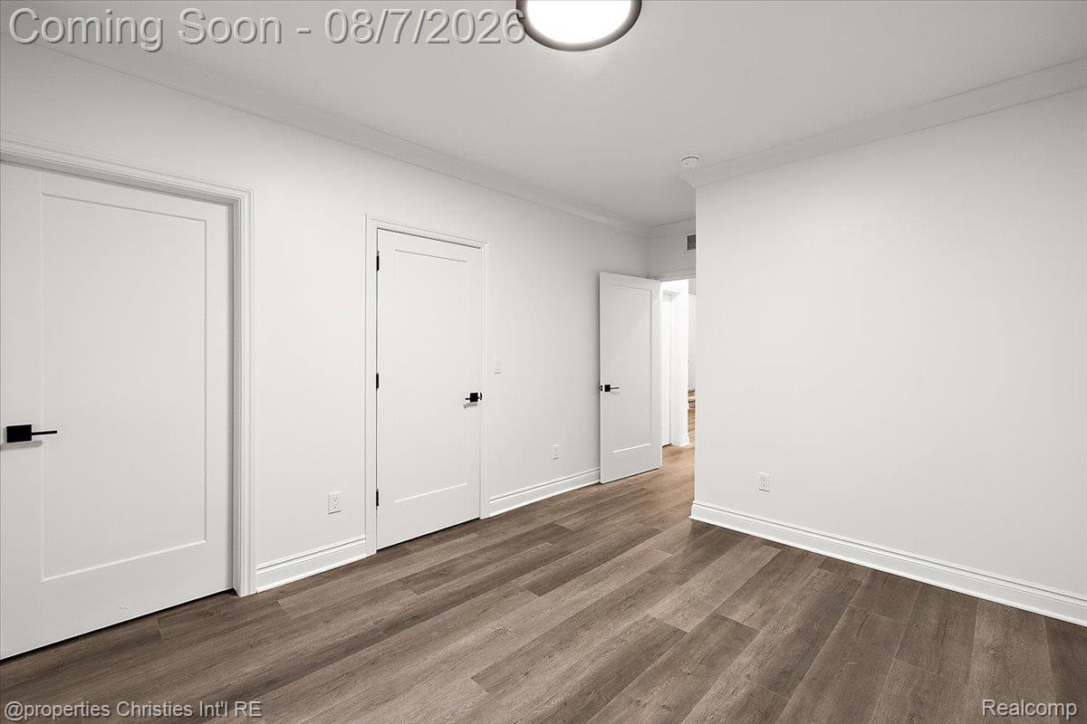1935 Brookwood Avenue