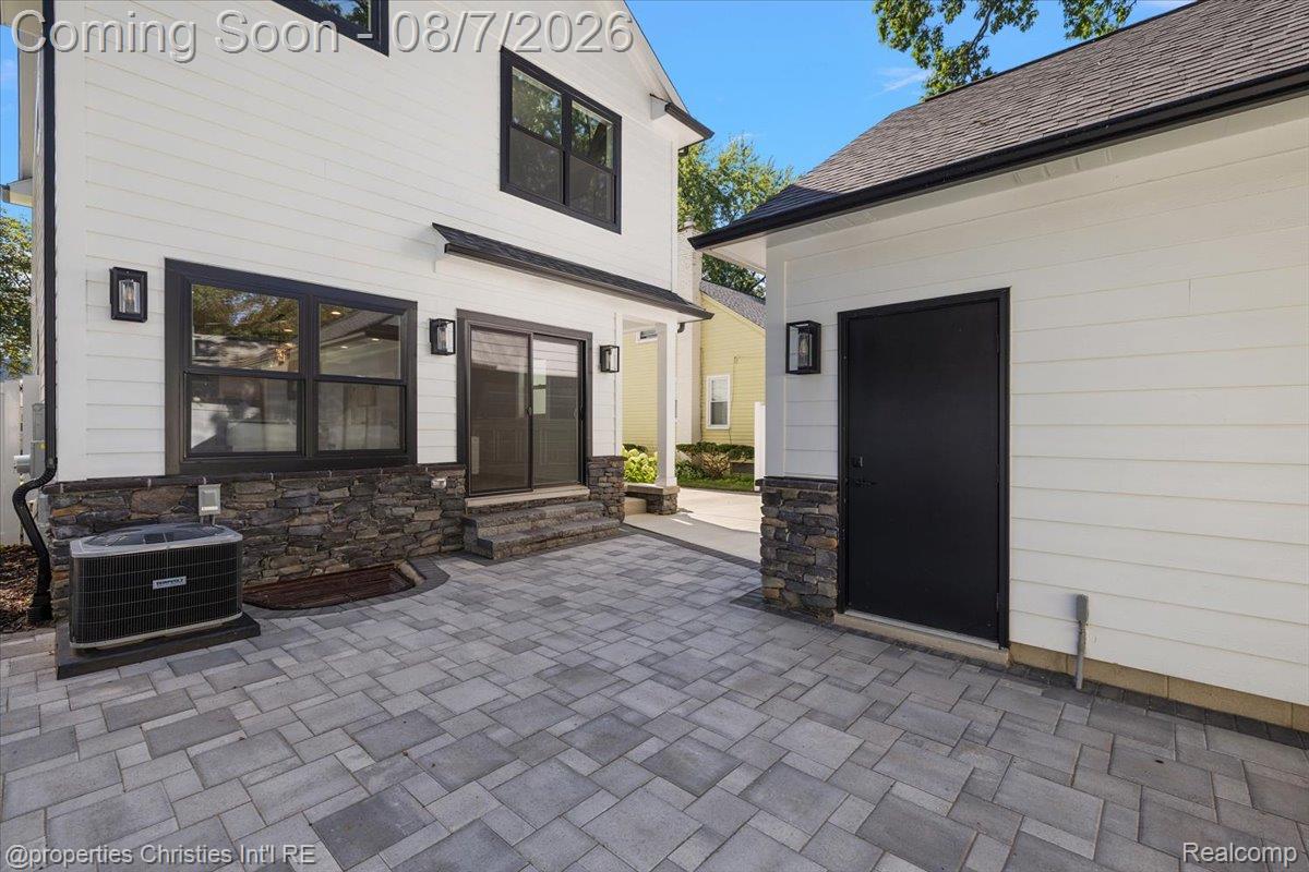 1929 Brookwood Avenue