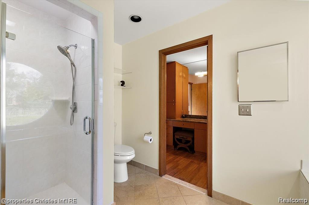 4566 Walden Drive