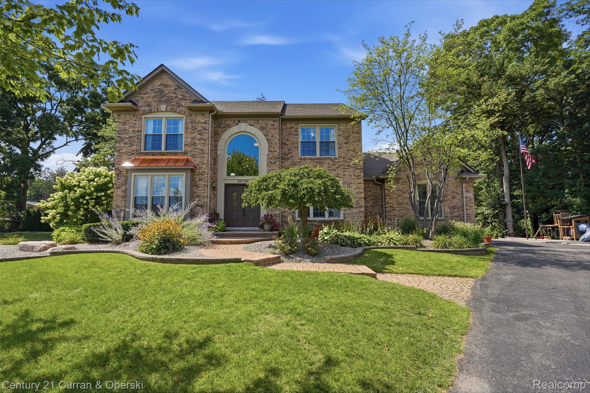 39790 Foxway Court