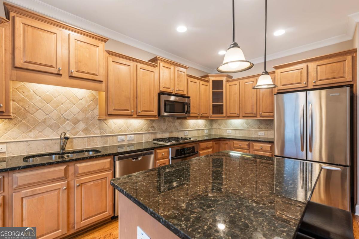 5905 Waters Edge Trail Trail