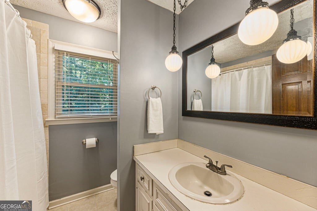 345 Chaffin Ridge Court