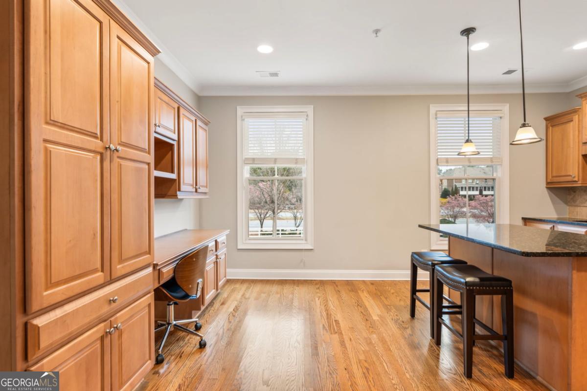 5905 Waters Edge Trail