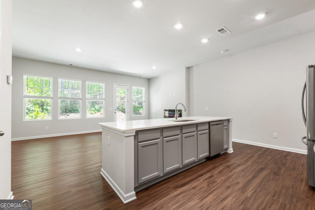 487 Bishop Lane