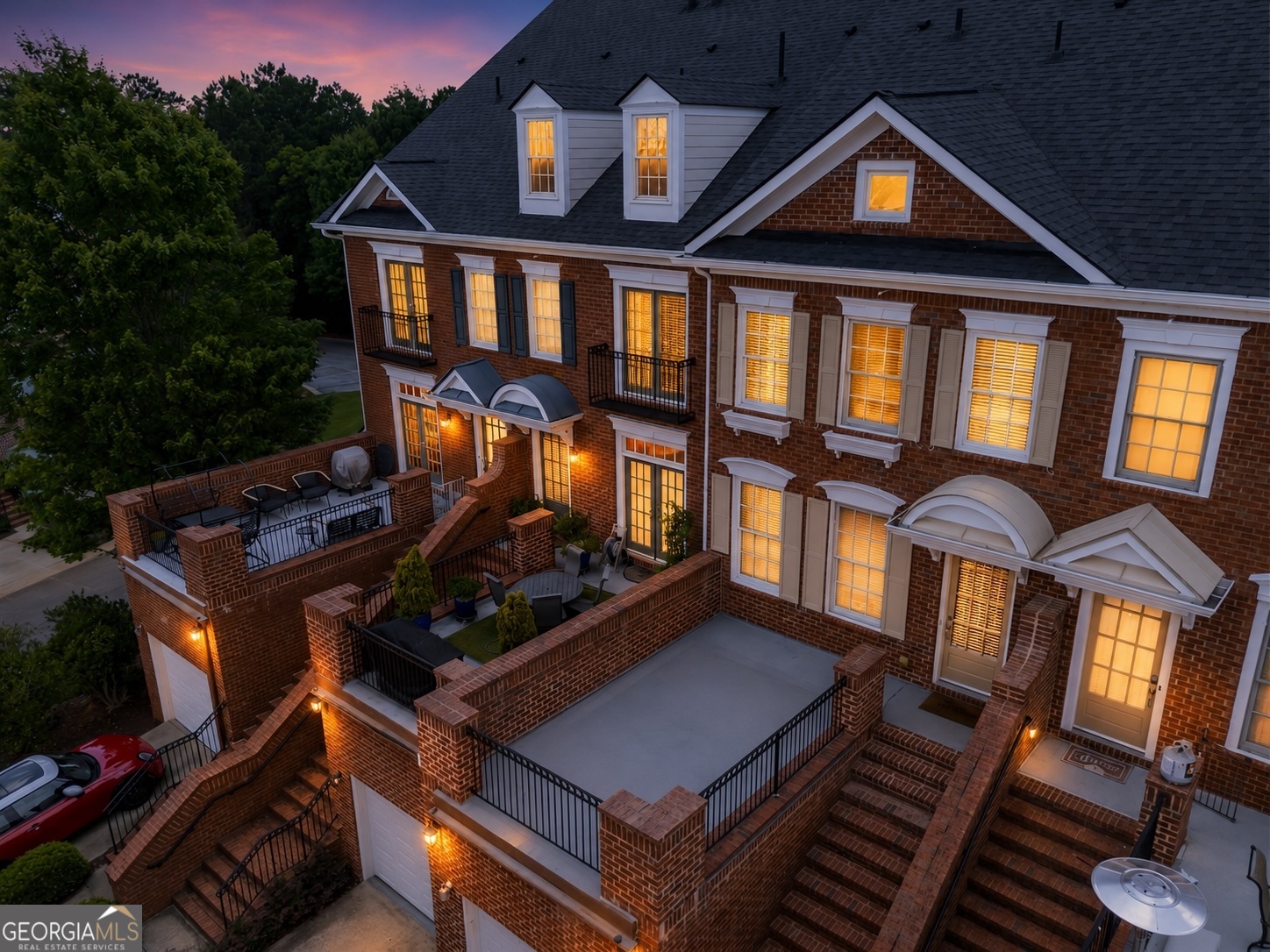 5905 Waters Edge Trail
