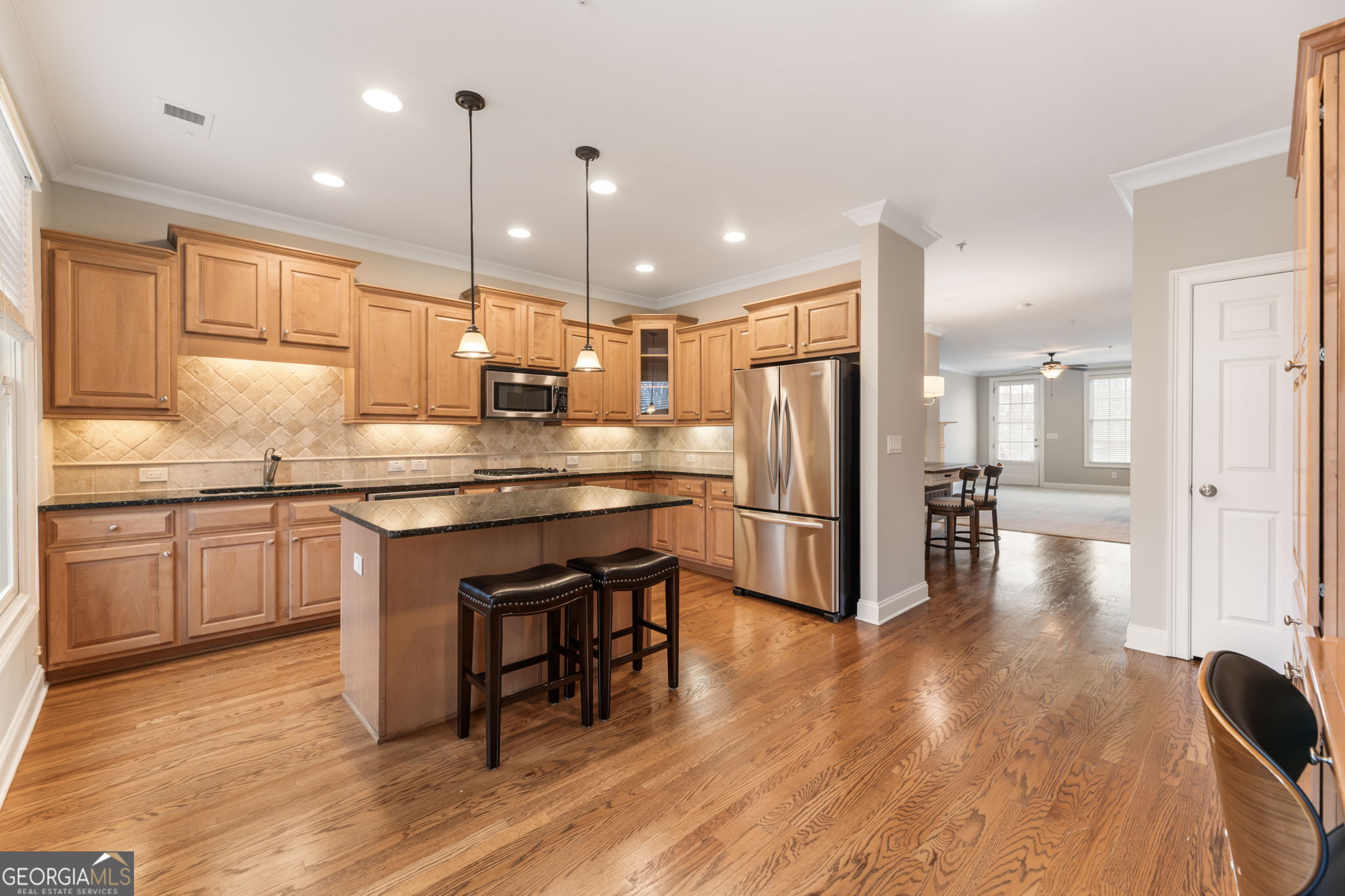 5905 Waters Edge Trail