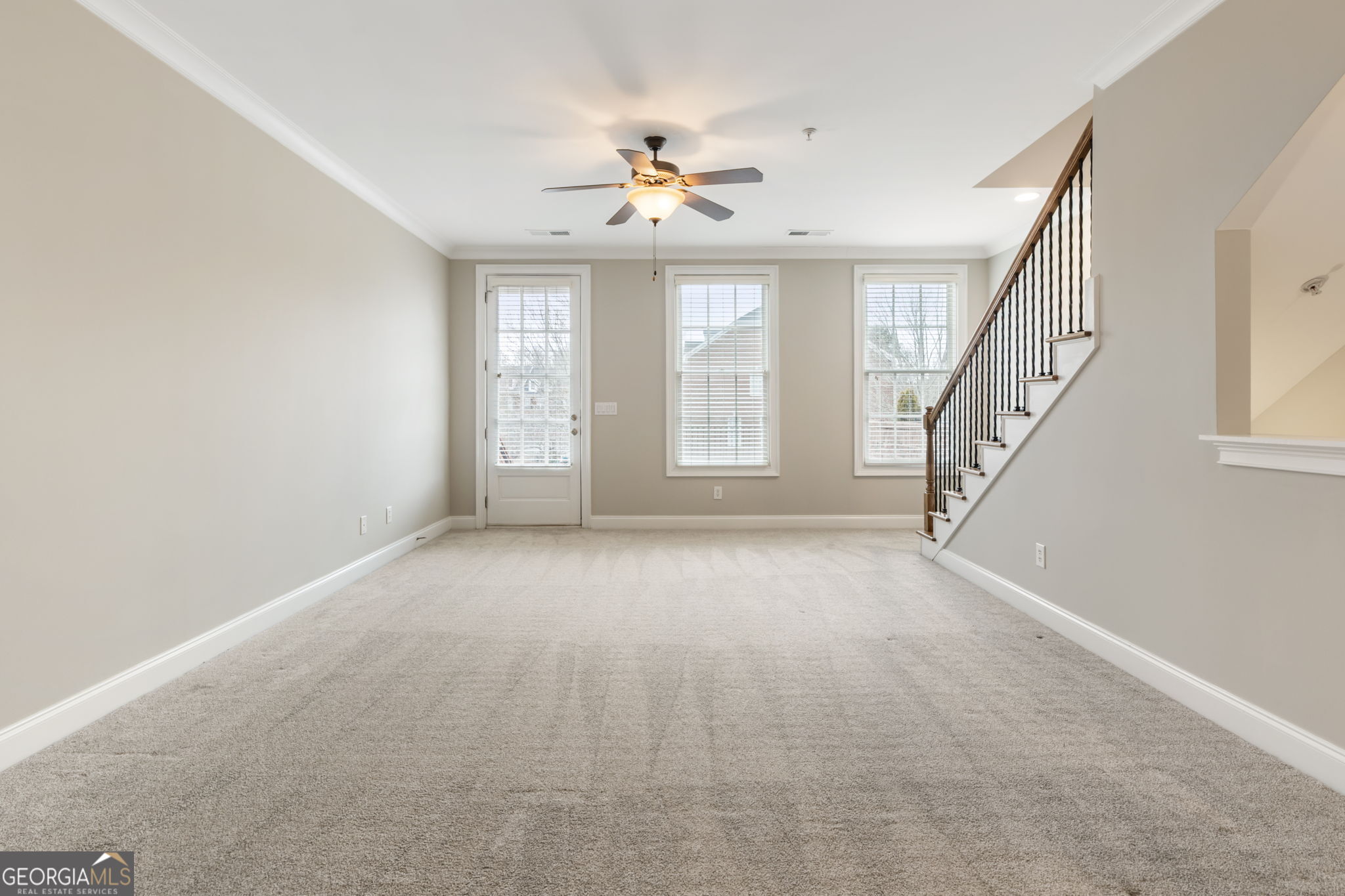 5905 Waters Edge Trail