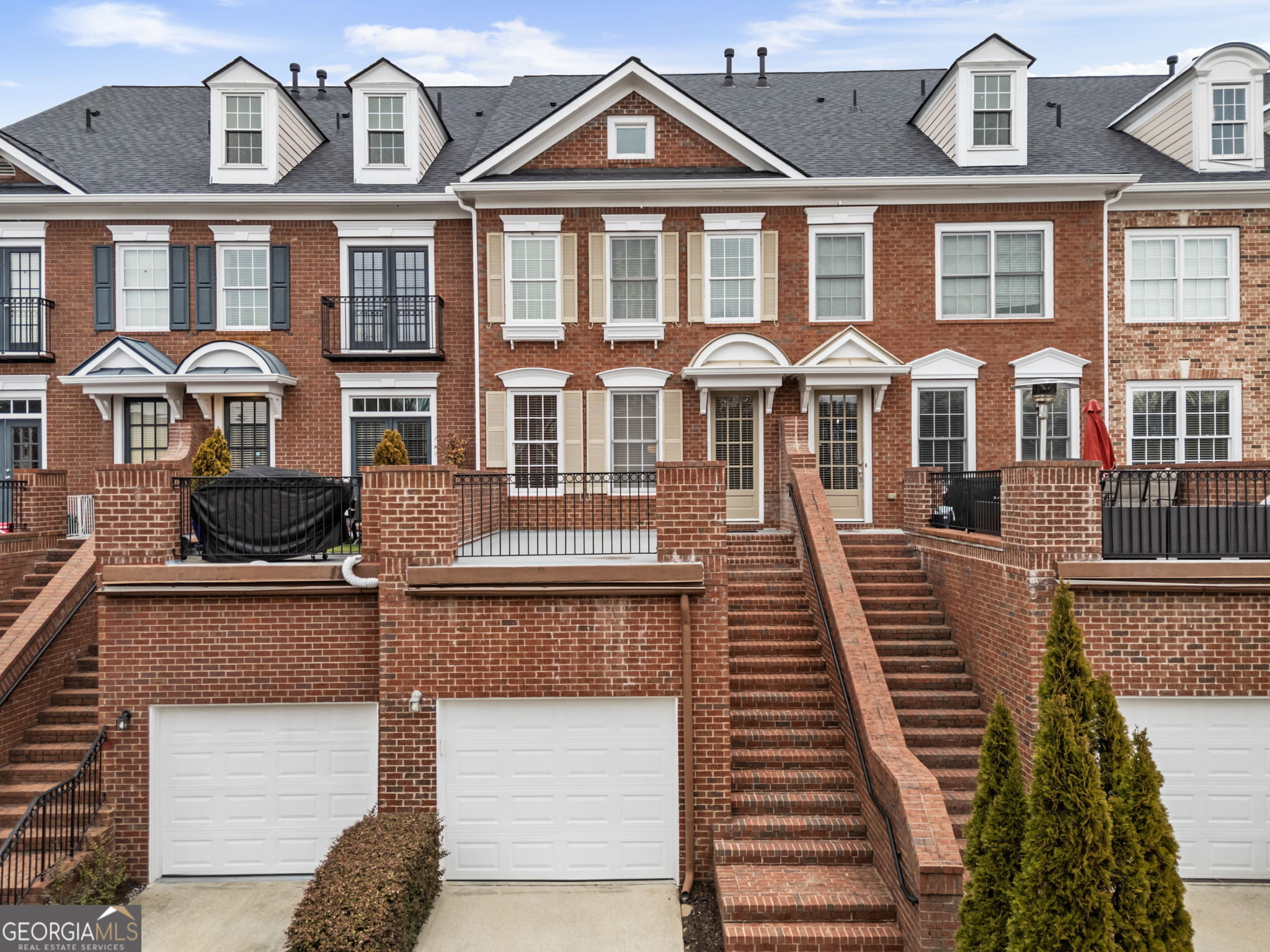5905 Waters Edge Trail