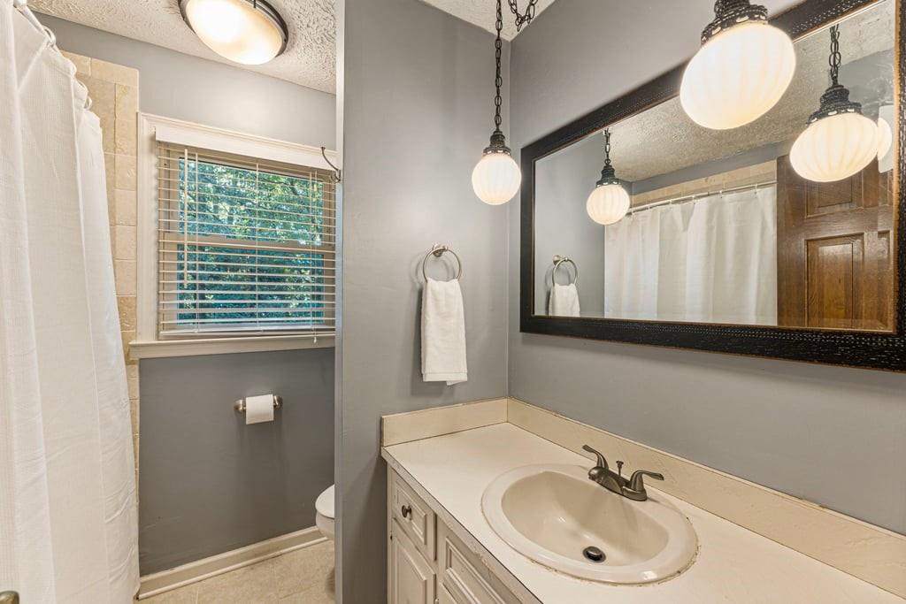 345 Chaffin Ridge Court