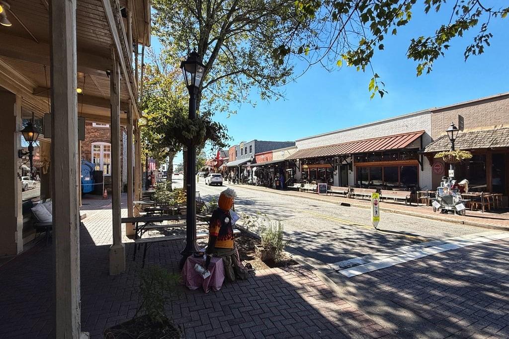 345 Chaffin Ridge Court