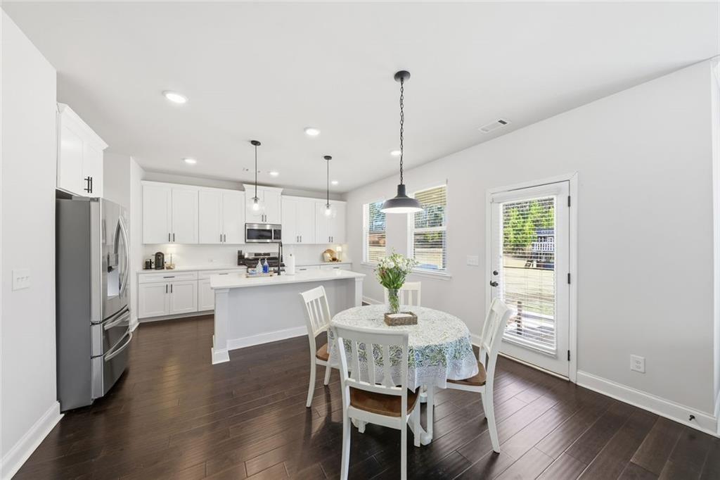 4125 Golden Knoll Road