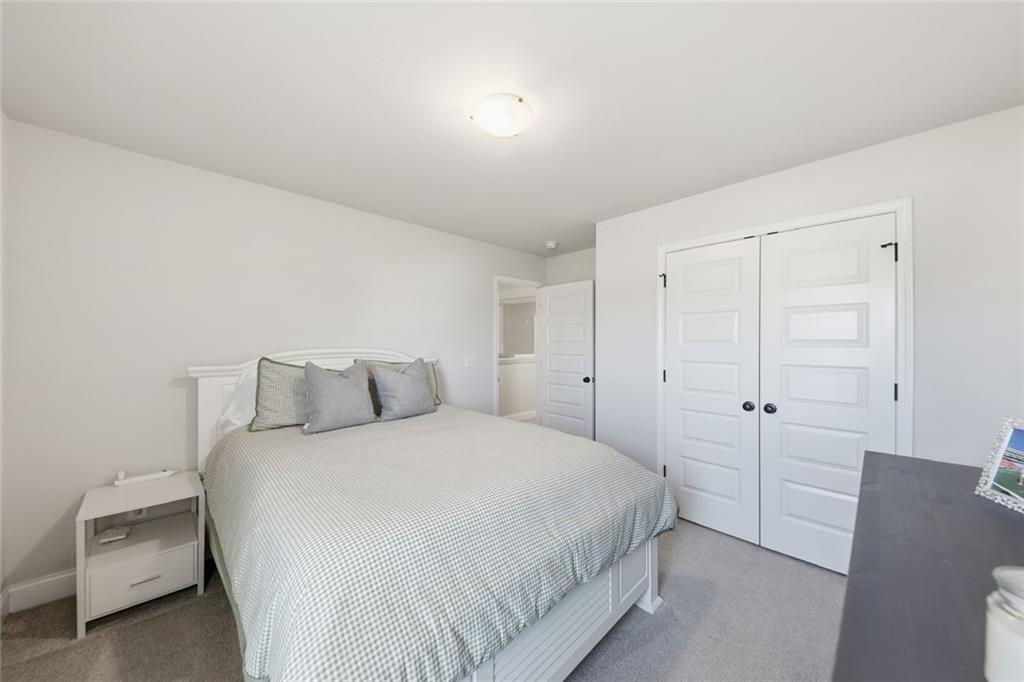 4125 Golden Knoll Road