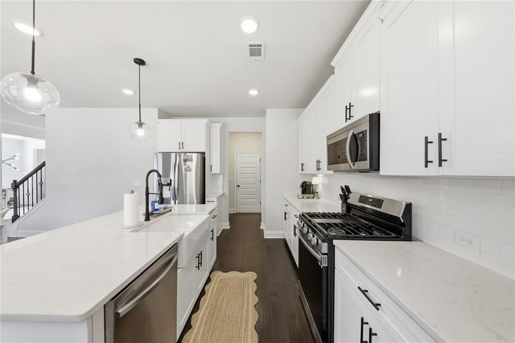 4125 Golden Knoll Road