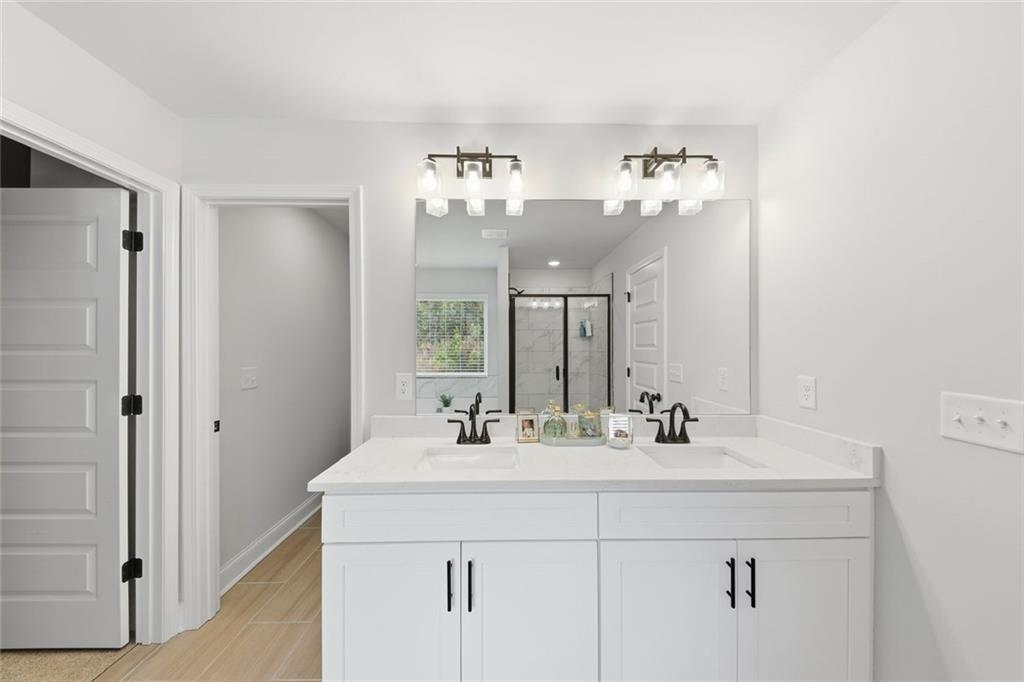 4125 Golden Knoll Road