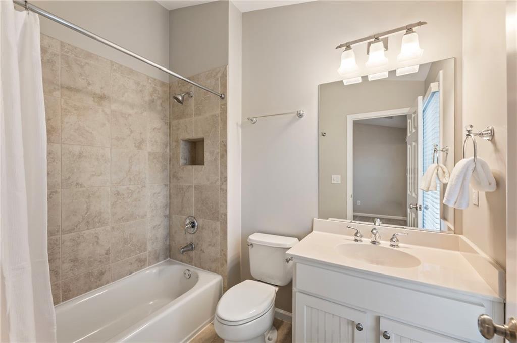 5905 Waters Edge Trail Trail